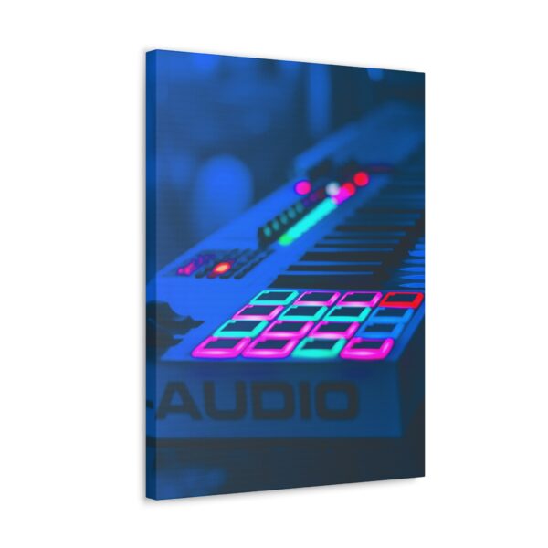 M-Audio Keyboard - Image 8